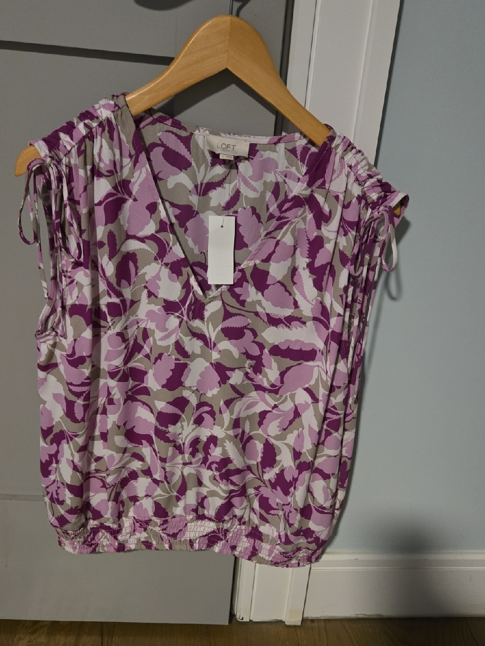 LOFT Purple Floral V-Neck Tie-Shoulder Tank